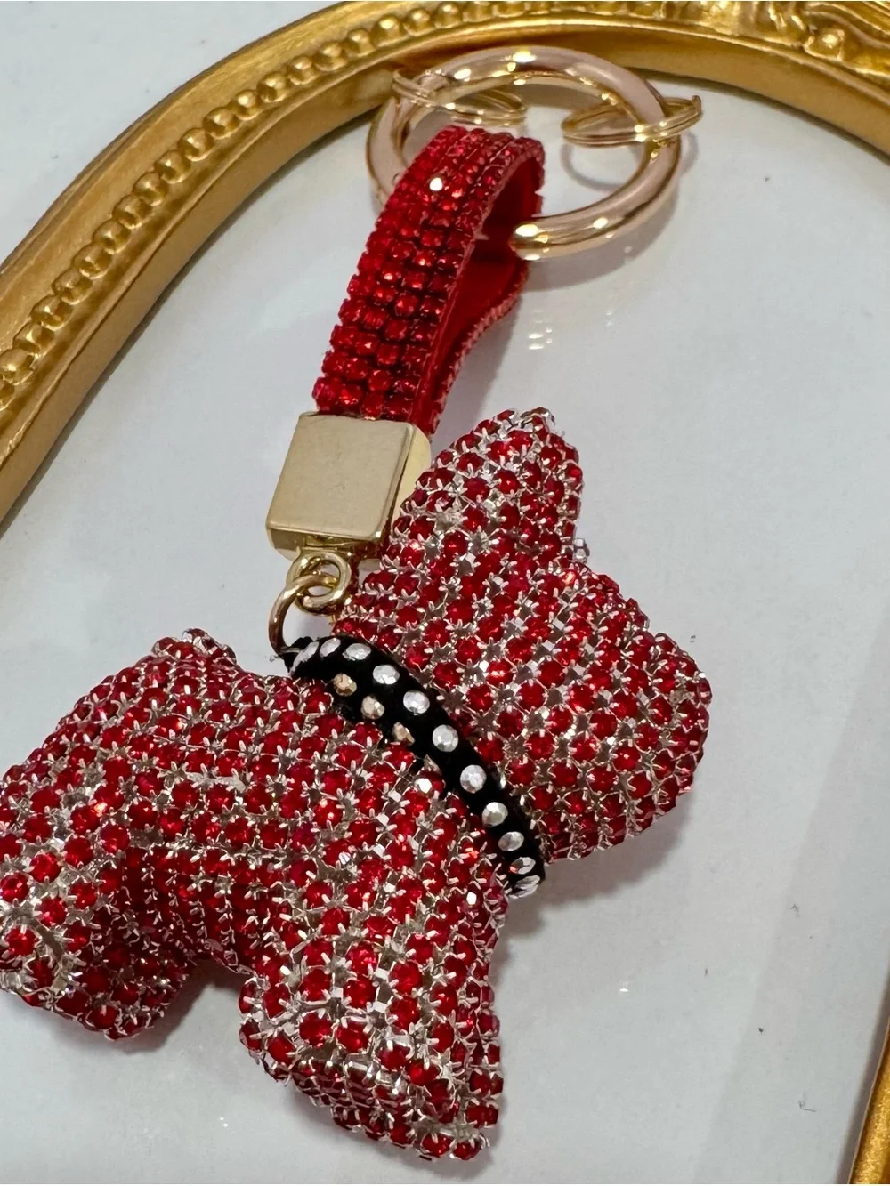 unbranded eye catching
